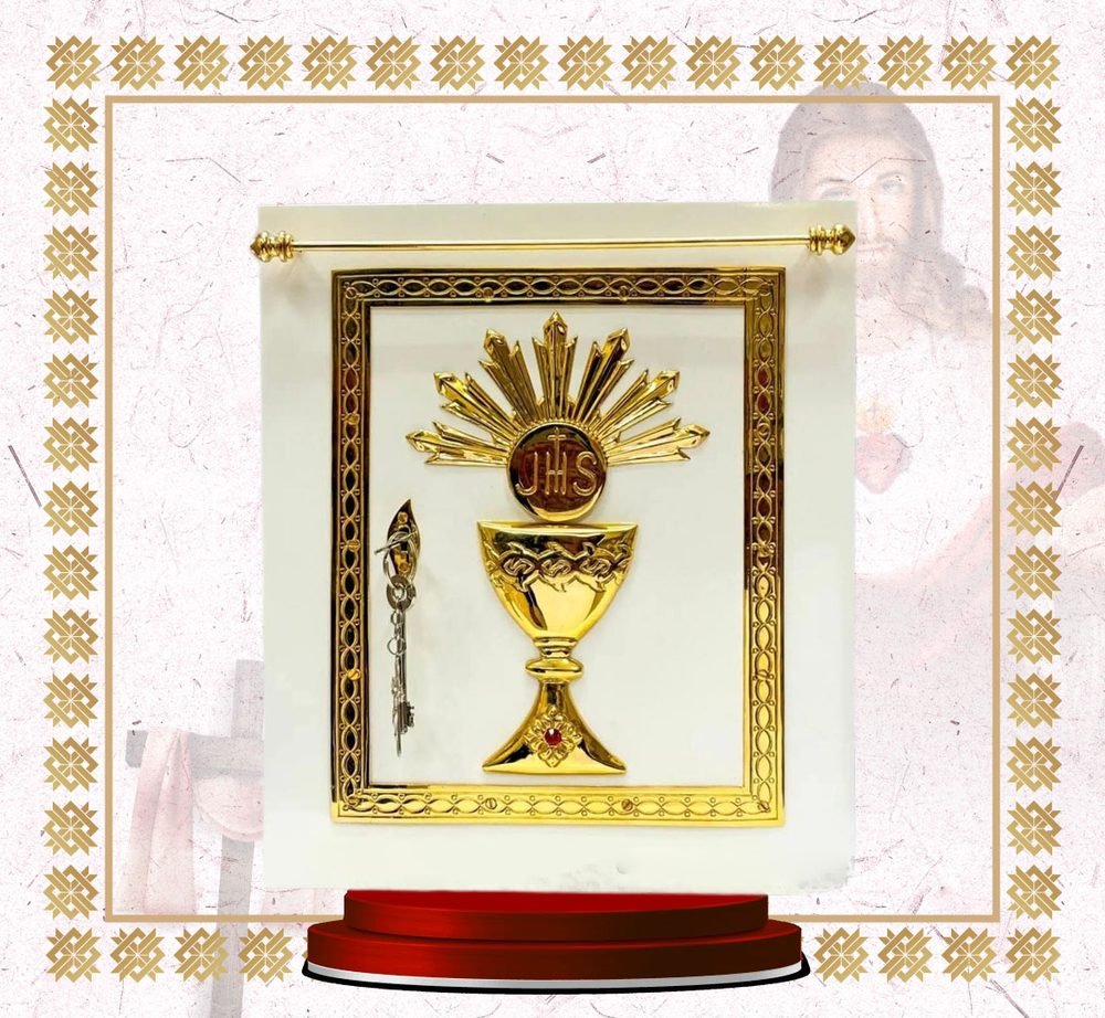 Marble and Gold Tabernacle Door with Radiant Host