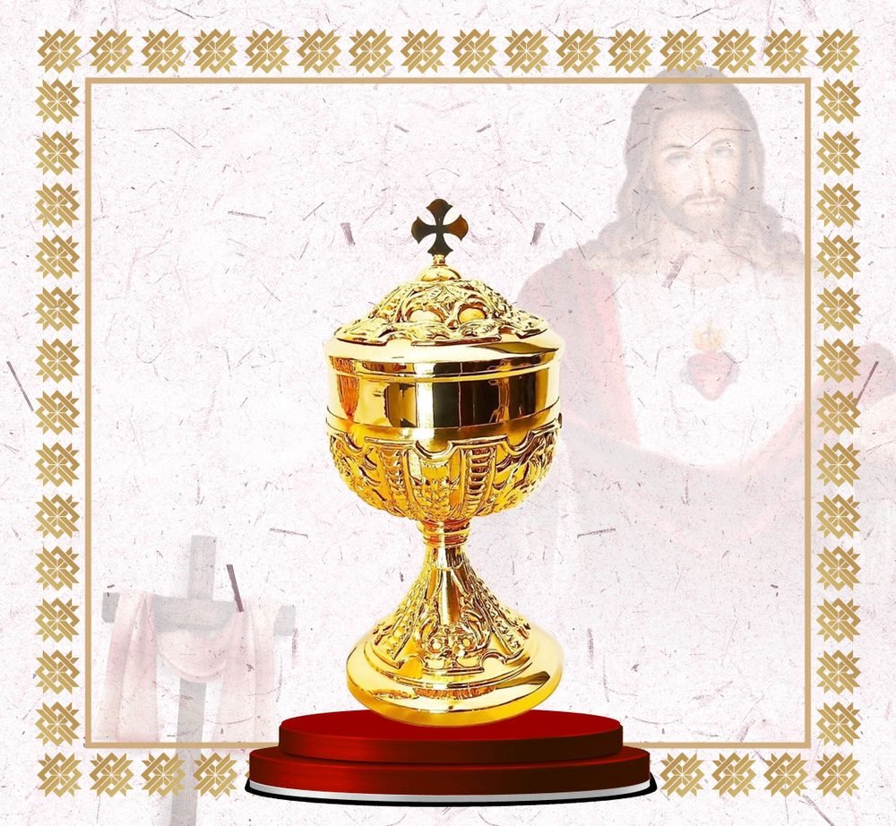 Ornate Gold Ciborium with Embossed Body